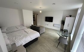 Manchester Old Trafford Studio Apartment