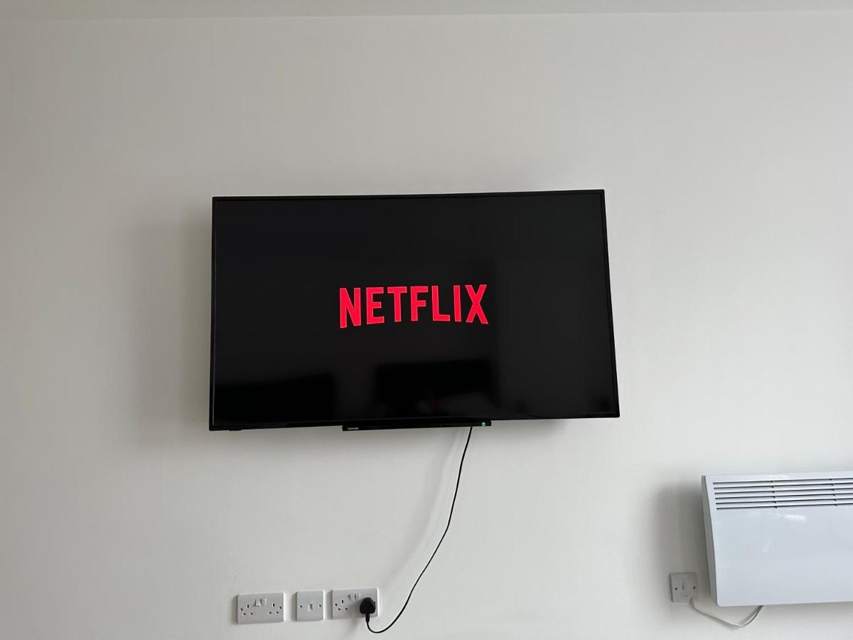 Manchester Old Trafford Studio Apartment Exterior photo